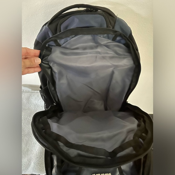 Adidas Backpack - Load Spring - Picture 11 of 16